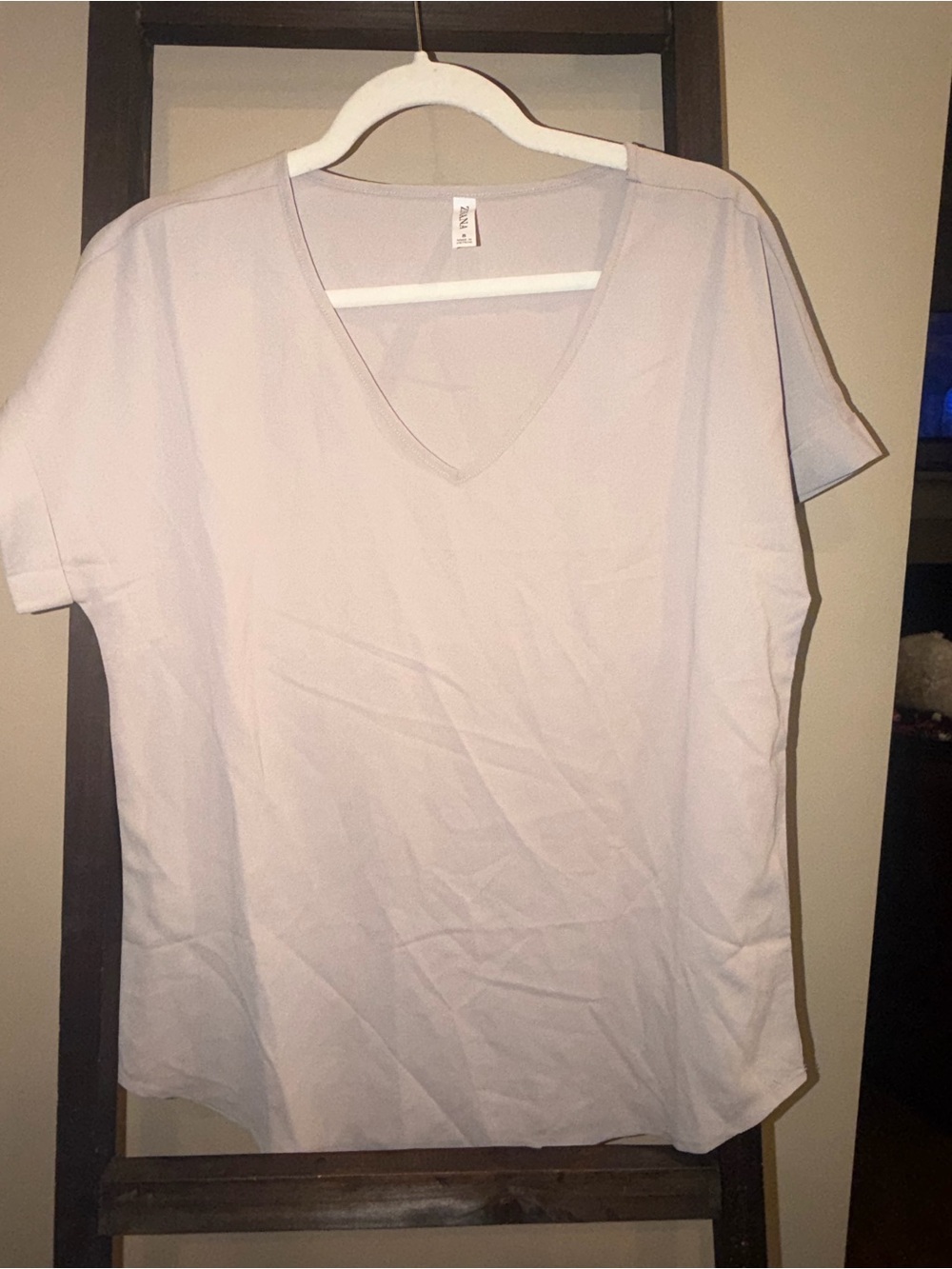Women's V-Neck Short Sleeve Top - Light tan